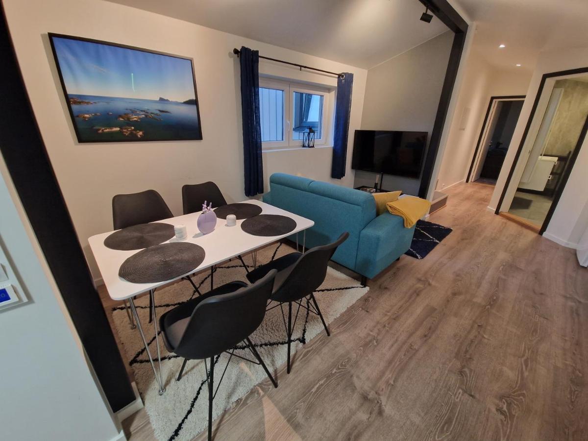Northern Living 2 Room With Shared Bathroom Tromso Luaran gambar